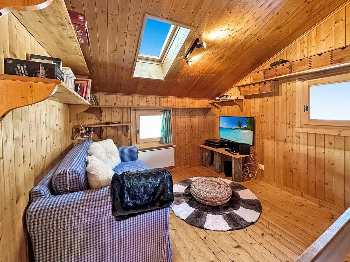 Happiness Only! Villa Bruson Exteriör bild